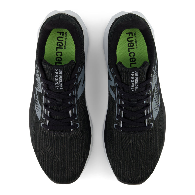 New Balance FuelCell Propel v5