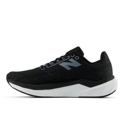 New Balance FuelCell Propel v5